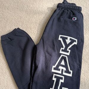 Yale sweatpants Navy Sz S